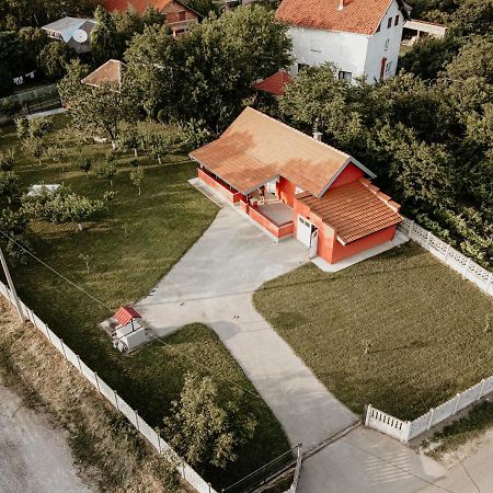Villa Vikendica Castanea Banja Zdrelo Petrovac na Mlavi Esterno foto
